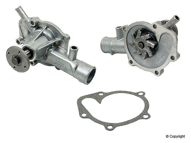 Water Pump Toyota Corolla SR5 DLX 75-76 1.6 NEW-0