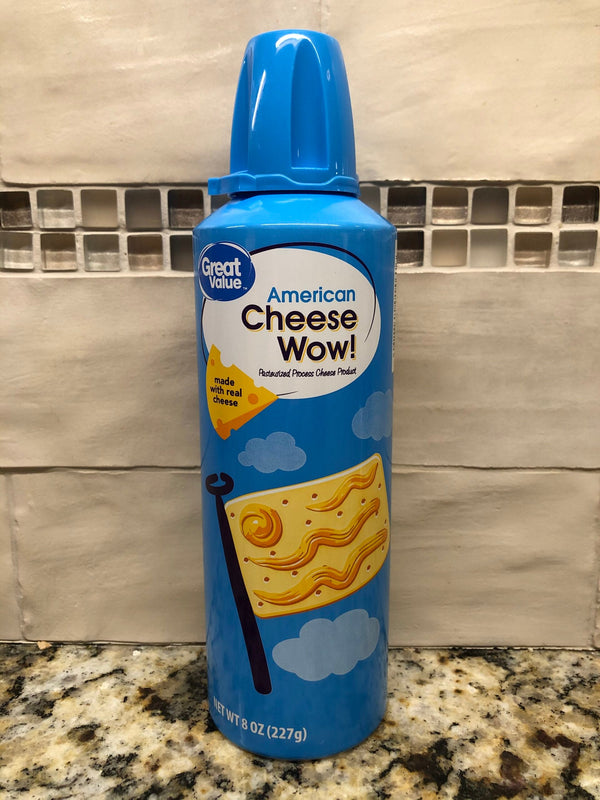 Great Value Cheese Wow! Spray Squeeze American Cheese Wiz 8 oz Can Crackers