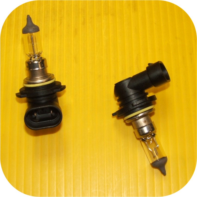 2 Headlight Bulbs for Toyota Land Cruiser Tundra Solara Lamp-22757
