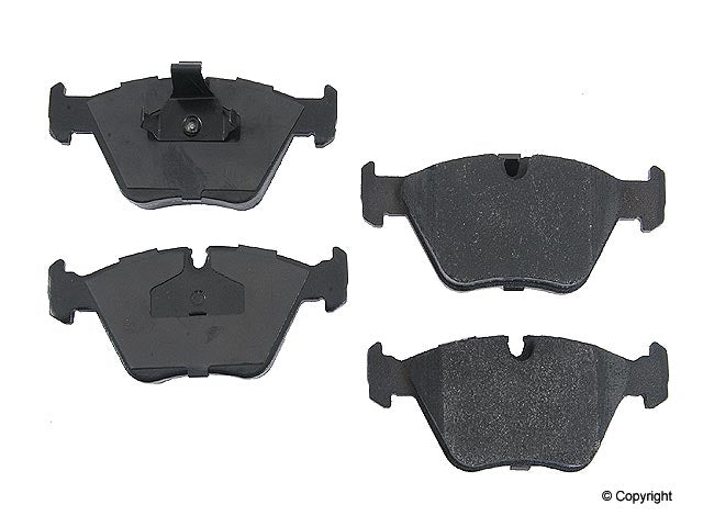 Front Brake Pads BMW 525 528 i iT E39-0