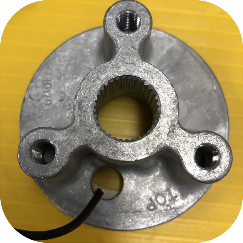 Land Cruiser Grant Steering Wheel Adapter 75-94 FJ40 FJ45 FJ55 FJ60 FJ62 FJ80-22903