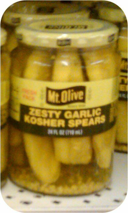 Mount Olive Zesty Garlic Kosher Spears Pickles 24 oz Mt