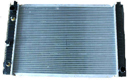 RADIATOR Volvo 740 940 2.3L B230F 92-95