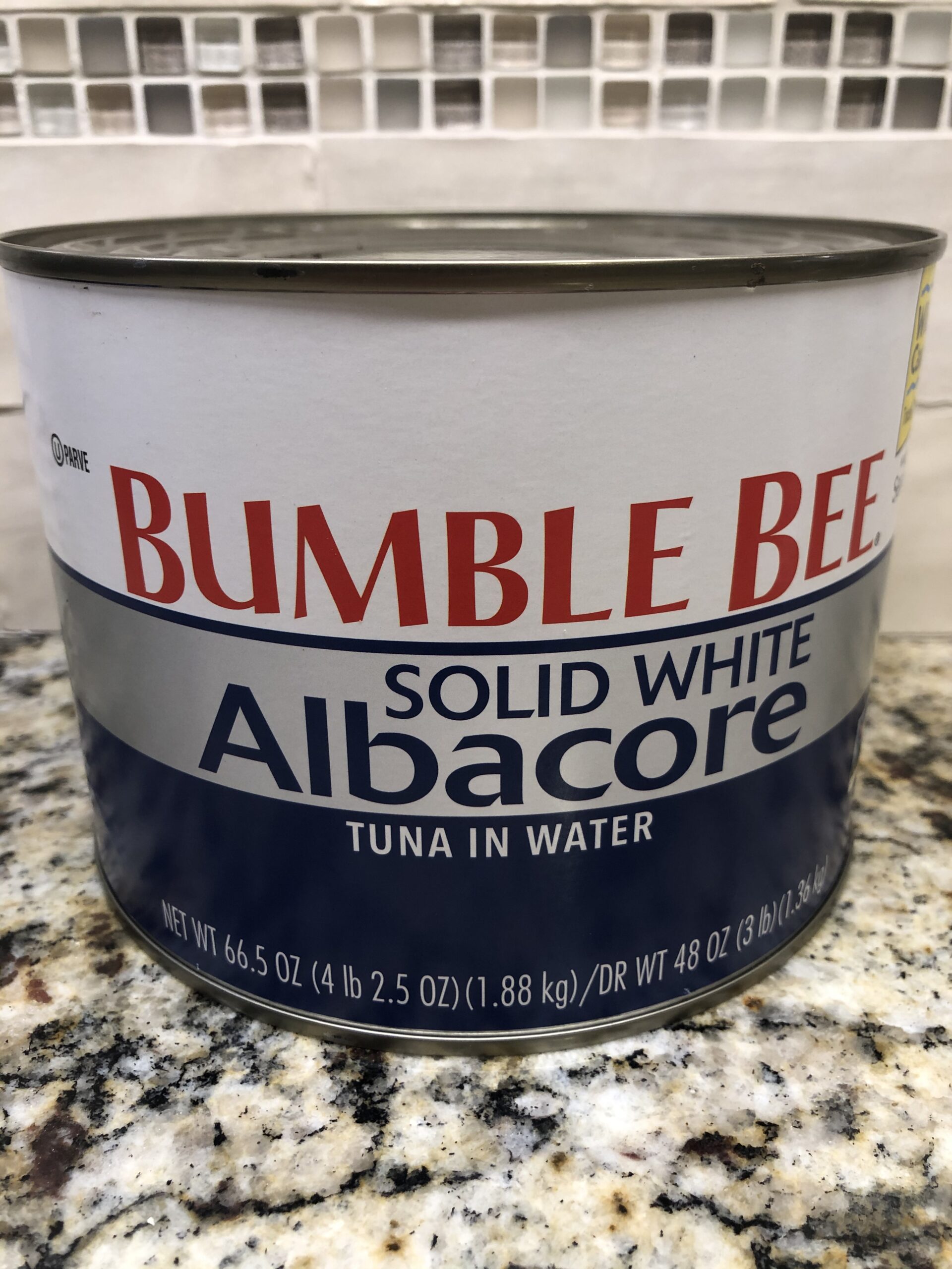 2 LARGE CANS Bumble Bee Solid White Albacore Tuna in Water 66.5 oz. Can